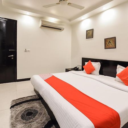 Oyo Flagship 18940 Hotel Swathi New Delhi Luaran gambar