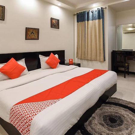 Oyo Flagship 18940 Hotel Swathi New Delhi Luaran gambar