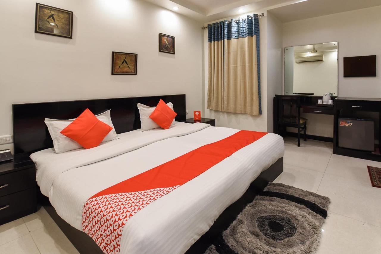 Oyo Flagship 18940 Hotel Swathi New Delhi Luaran gambar