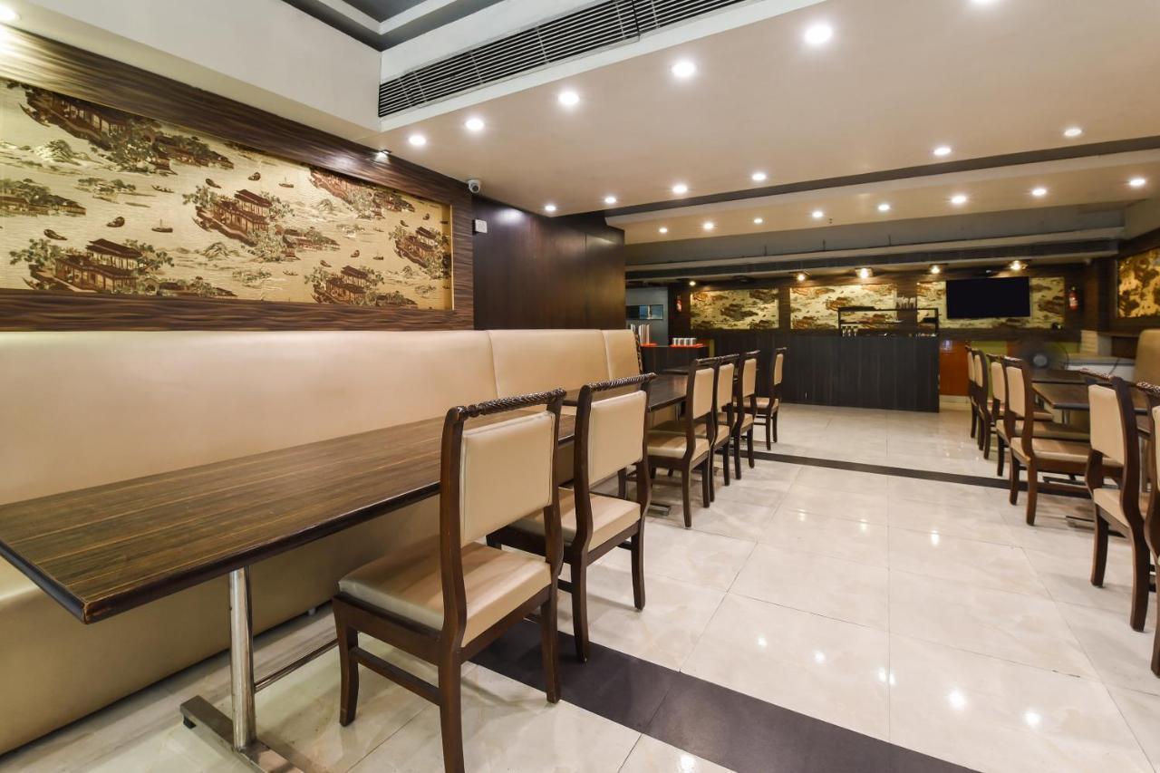 Oyo Flagship 18940 Hotel Swathi New Delhi Luaran gambar