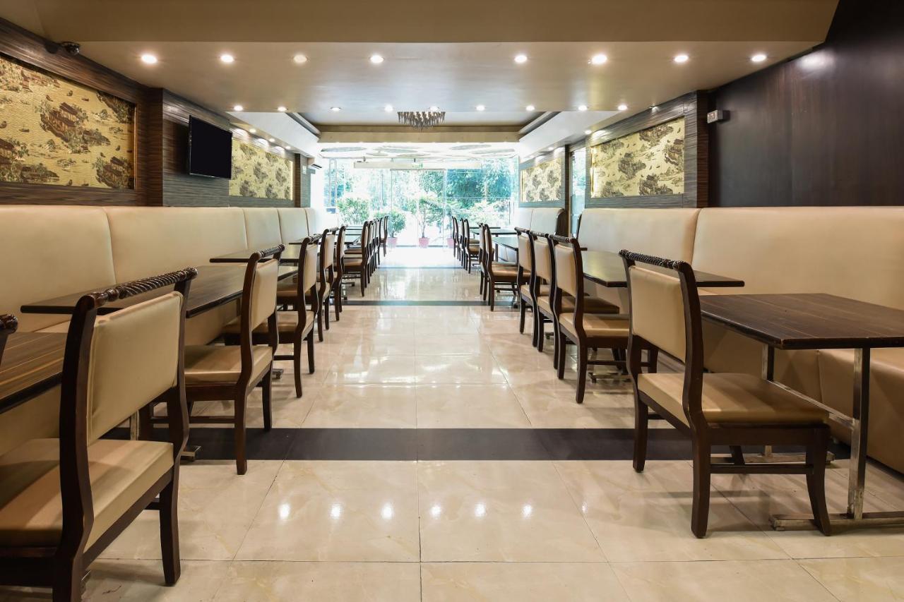 Oyo Flagship 18940 Hotel Swathi New Delhi Luaran gambar